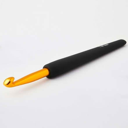Photo of Crochet hook (Manor Park S2) #1