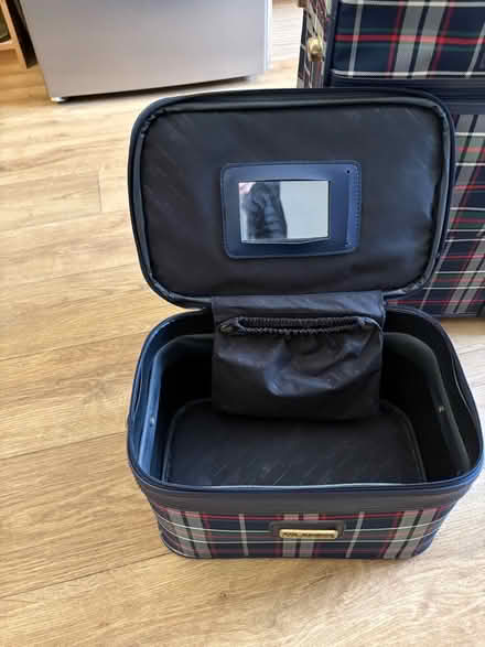 Photo of free Cabin size suitcase (Erith DA17) #3