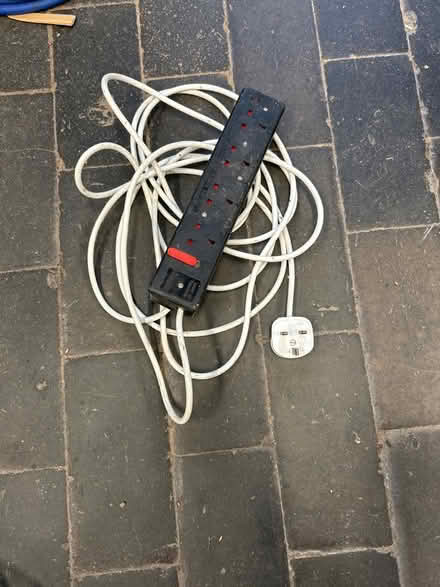 Photo of free 4 socket extension 6m cable (Haldens AL6) #1
