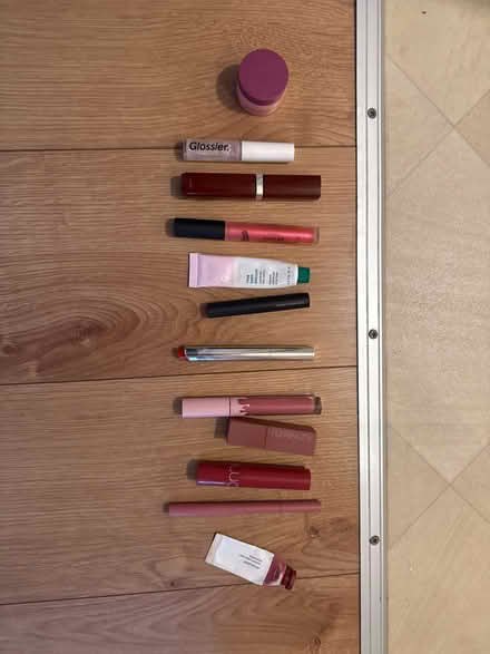 Photo of free Lip make up (Bethnal Green E2) #1