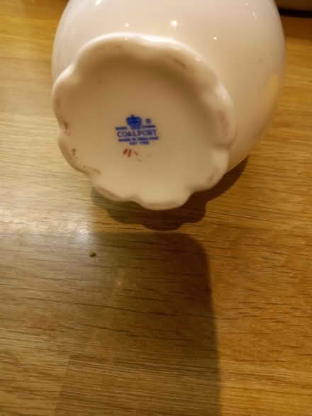 Photo of free Coalport Vase (Roundhill area brighton) #3