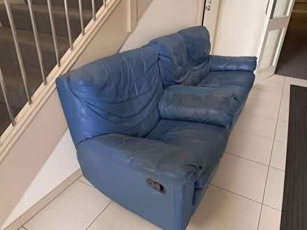 Photo of free Lounge suite (Canadian) #2