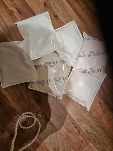 Photo of free Ice packs, new, clean and no marks (Stroud Green N4) #2