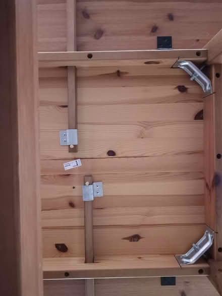 Photo of free Extendable Wooden Table (Ng9 7hb) #2