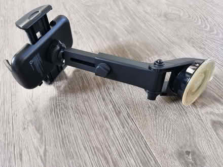 Photo of free Blukar Car Phone Holder with suction cup (Lloyd Park CR0) #3