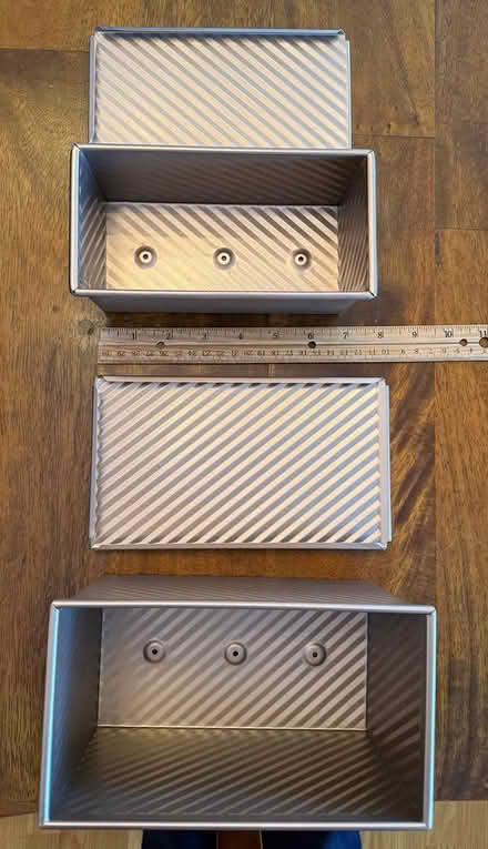 Photo of free Bread Pans (Groton, Hoyts Wharf Road) #1