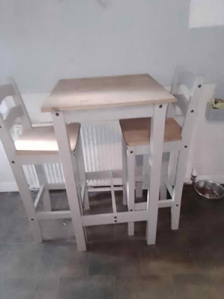 Photo of free High bar table, and 2 stools (Appleby-in-Westmorland CA16) #1