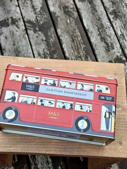 Photo of free London Bus Biscuit Tin (Salford M6) #3