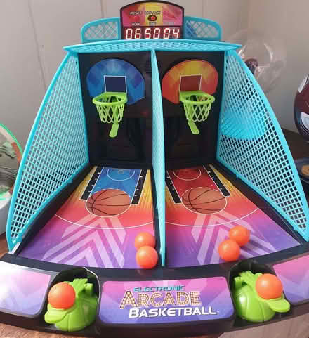 Photo of free Basketball arcade game (Malvern Link WR14) #1