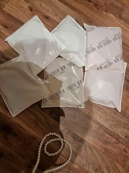 Photo of free Ice packs, new, clean and no marks (Stroud Green N4) #1