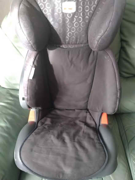 Photo of free Car seat (DE23 sinfin) #1