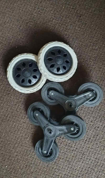 Photo of free Shopping trolley wheels (Bevendean crescent BN2) #1
