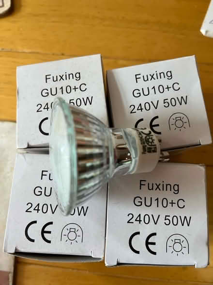 Photo of free Spotlight bulbs (Shirley B90) #2