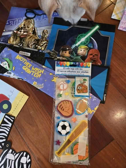 Photo of free Gift bags/holiday decor (Downtown Mountain View) #2