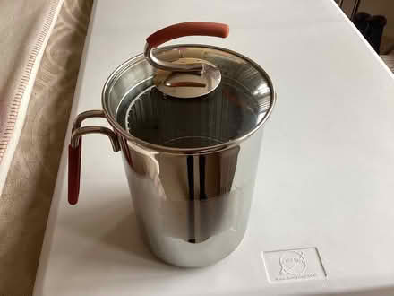 Photo of free Kuhn Rikon Pan (Bearwood BH11) #1