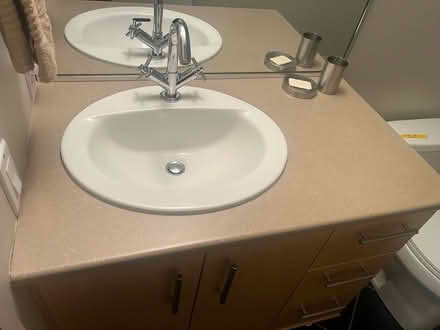 Photo of free 3 sinks (Old ottawa south) #3