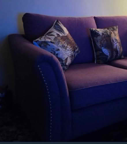 Photo of free Sofa and 2 armchairs (Caversham reading) #3
