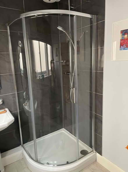 Photo of free Quadrant Shower Cubicle (West Bridgford NG2) #1