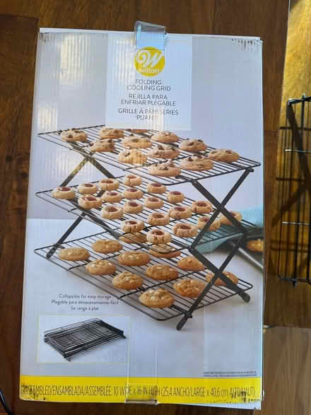 Photo of free Wilton Cookie Cooling/Drying Rack (Groton, Hoyts Wharf Road) #1