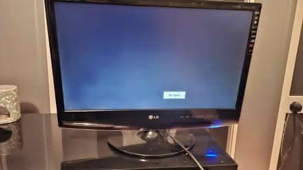 Photo of free lg 22" tv. (Windygates KY8) #1