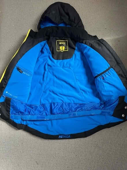 Photo of free Black ski coat (GU51) #2