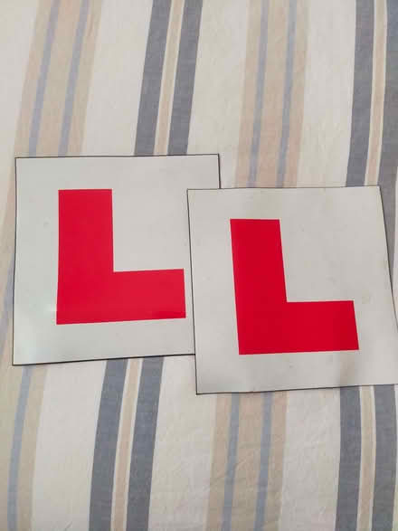 Photo of free L Plates (Southdown AL5) #1