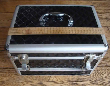 Photo of free Large cantilevered vanity case (Wallington) #1