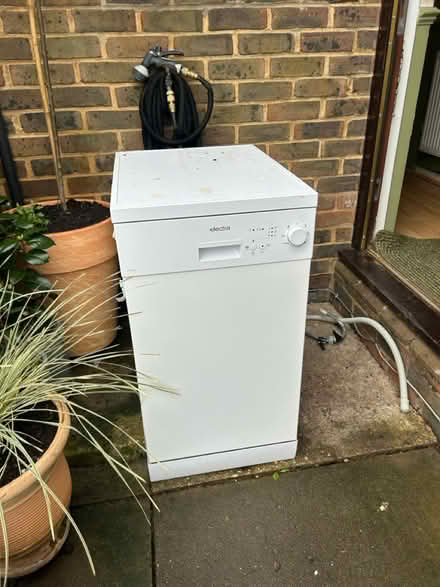 Photo of free Slim line dishwasher (BR6) #1