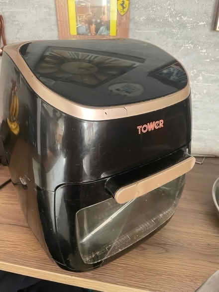 Photo of free Tower air fryer. Good working order (Bury BL9) #2