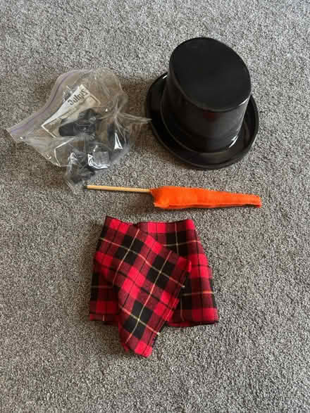 Photo of free Snowman kit (Downers Grove - South) #1
