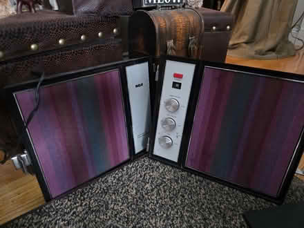 Photo of free Non-working 8-Track Player (Woburn cinemas rte 38) #1