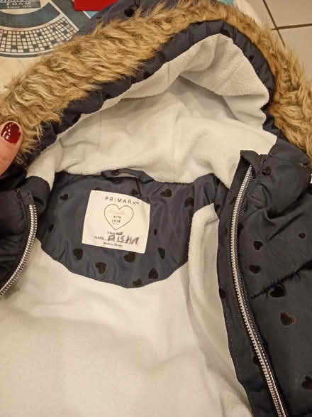 Photo of free Heart coat 2/3 (Richmond TW9) #4