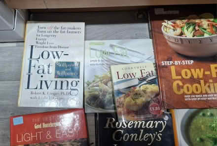 Photo of free 11 x low fat/healthy recipe books (WA8) #2