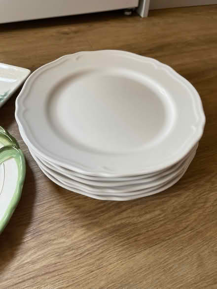 Photo of free Plates and bowls (Bedford) #4