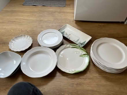 Photo of free Plates and bowls (Bedford) #1