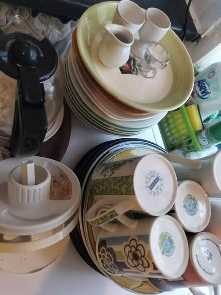 Photo of free Prates and cups (LA3 morecambe) #1