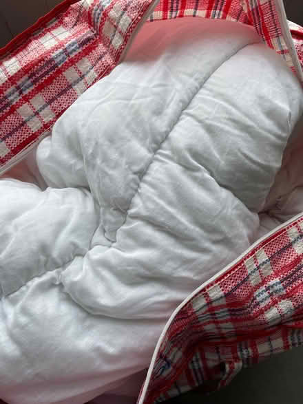 Photo of free King size duvet (Dean EH4) #2