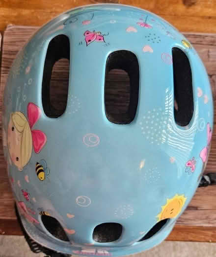Photo of free Girls small cycle / skateboard helmet. (Overton LA3) #1