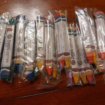 Photo of free Crayons for young kids up for grabs (College Avenue/ Columbia Road) #2