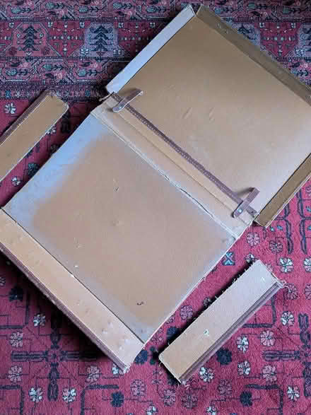 Photo of free Leather Case (Clapton E5) #2