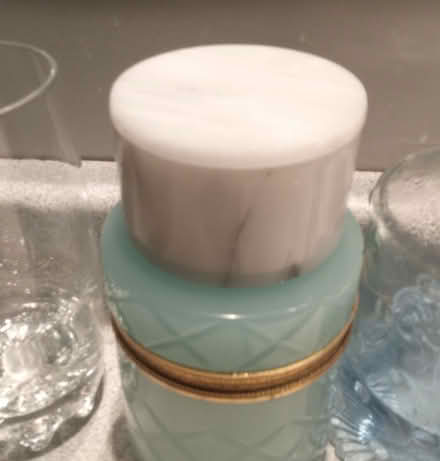 Photo of free little marble pill box (Britannia) #2