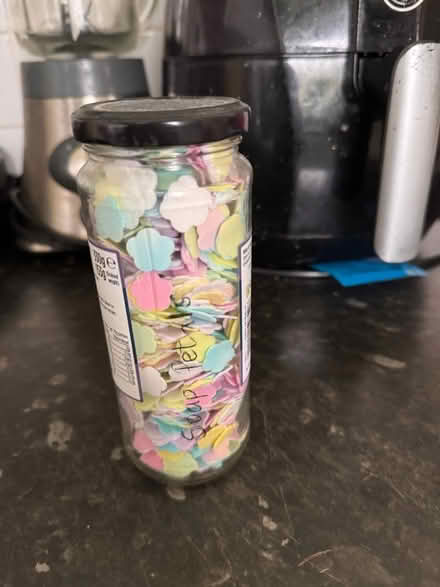 Photo of free Scented beads & soap petals (Hemel Hempstead HP2) #3