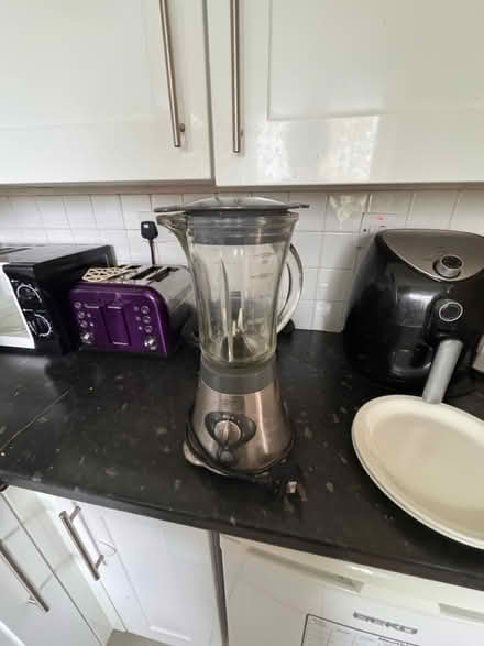 Photo of free Glass kitchen blender (Hemel Hempstead HP2) #1