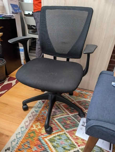 Photo of free Office Chair (Jefferson Manor/Huntington) #1