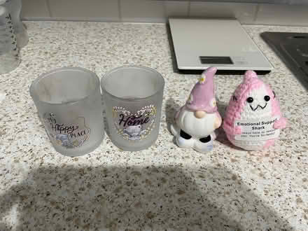 Photo of free Ornament bundle (Thringstone LE67) #1