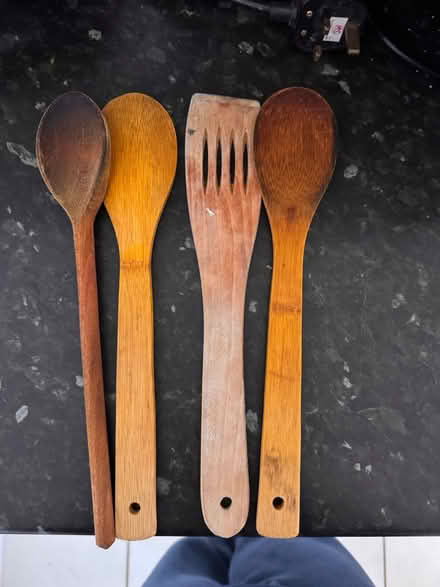 Photo of free Mixed metal,wooden & plstic utnsil (Hemel Hempstead HP2) #3