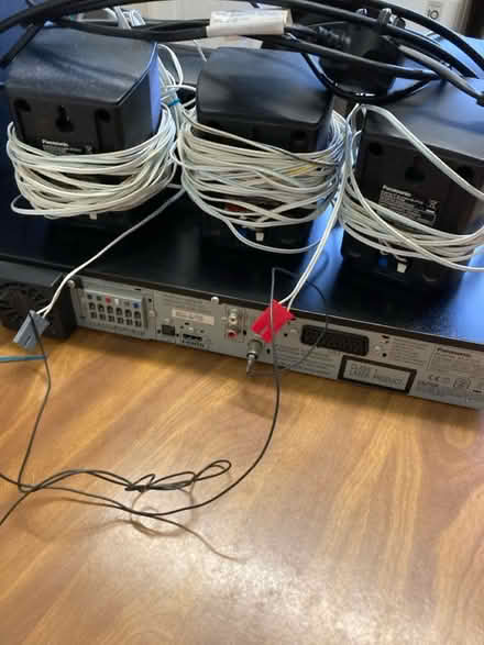 Photo of free Panasonic Surround Sound Dvd Player (ST6 Smallthorne) #3