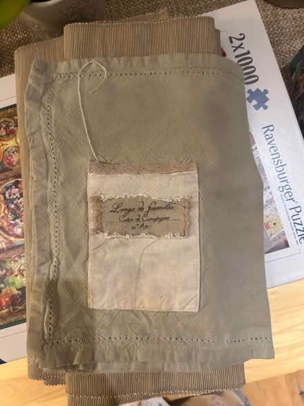 Photo of free Table Matt’s, linen napkins, table runner (Mortlake SW13) #1