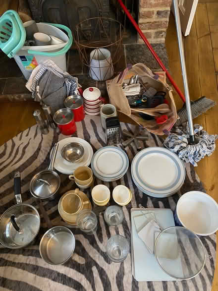 Photo of free Kitchen stuff (St Albans AL3) #1