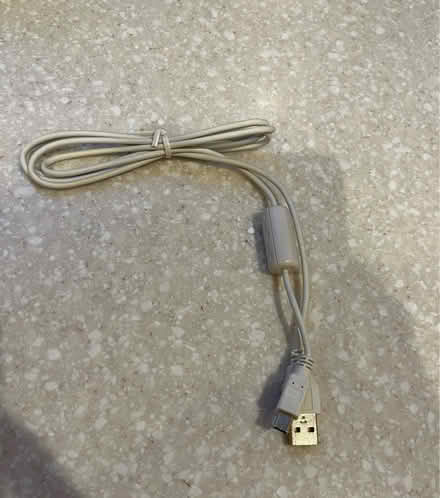 Photo of free USB charging cables (Kings Heath B14) #2